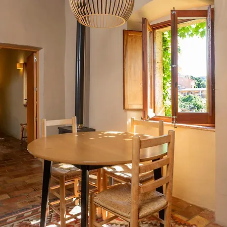 En La Rectoria De Country house Regencos